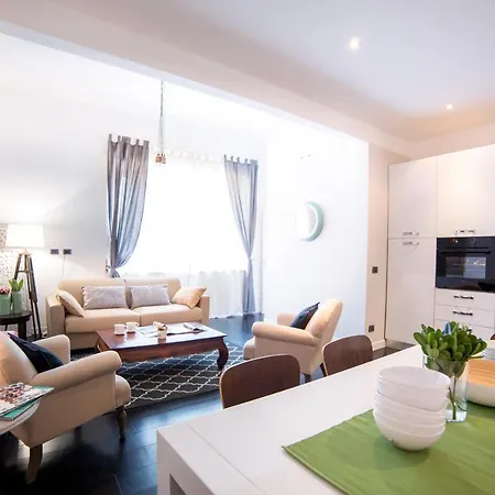 Rent In Rome - IV Novembre-2